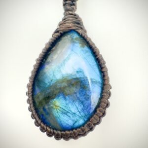 Wisior Labradoryt #3